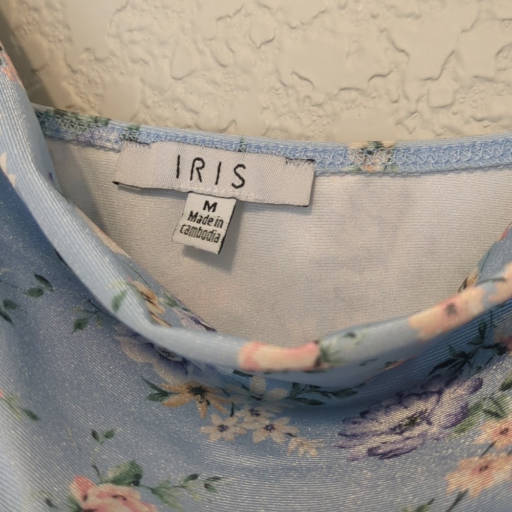 Iris light blue floral sleeveless cowl neck fitted midi dress - Picture 7 of 13